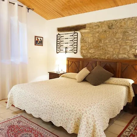 Hotel La Sala De 3*