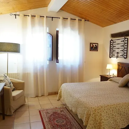 La Sala De 3* Camos (Catalonia)