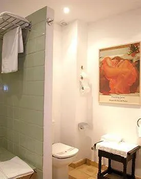 La Sala De Camos (Catalonia)