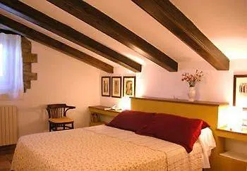 Hotel La Sala De Camos (Catalonia)