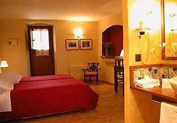 Hotel La Sala De 3*